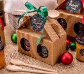 2 miodziki w kartoniku na Boże Narodzenie