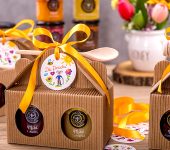 2 miodziki w kartoniku na Dzień Babci i Dziadka