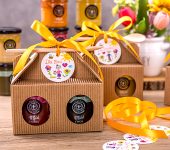 2 miodziki w kartoniku na Dzień Babci i Dziadka