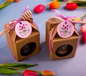 1 miód w kartoniku na Dzień Matki