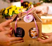 2 miody w kartoniku na Dzień Matki z 1 znakiem zodiaku