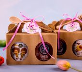 2 miody w kartoniku na Dzień Matki z 1 znakiem zodiaku