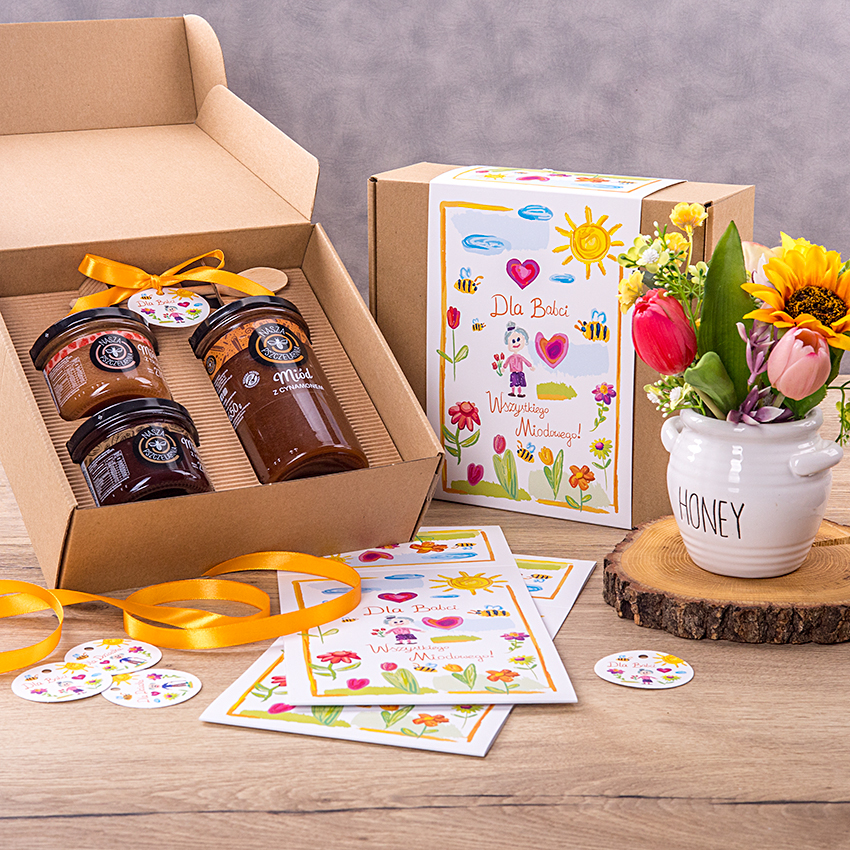 1 duży miód i 2 miodki w pudełku na Dzień Babci i Dziadka