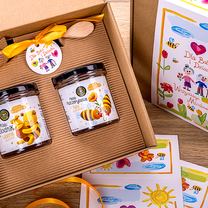 2 miody w pudełku na Dzień Babci i Dziadka z 2 znakami zodiaku