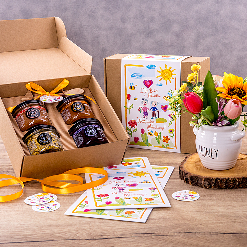 4 miodki w pudełku na Dzień Babci i Dziadka