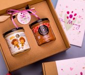 2 miody w pudełku na Dzień Matki z 1 znakiem zodiaku