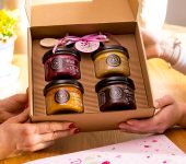 4 miodki w pudełku na Dzień Matki