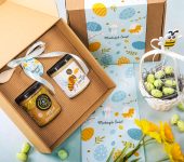 2 miody w pudełku na Wielkanoc z 1 znakiem zodiaku