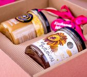 2 miody w pudełku na Walentynki z 1 znakiem zodiaku