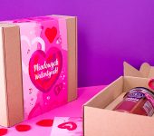 2 duże miody w pudełku na Walentynki