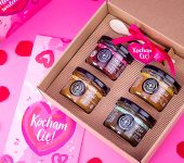 4 miodki w pudełku na Walentynki