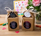 1 miód w kartoniku na Dzień Babci lub Dziadka