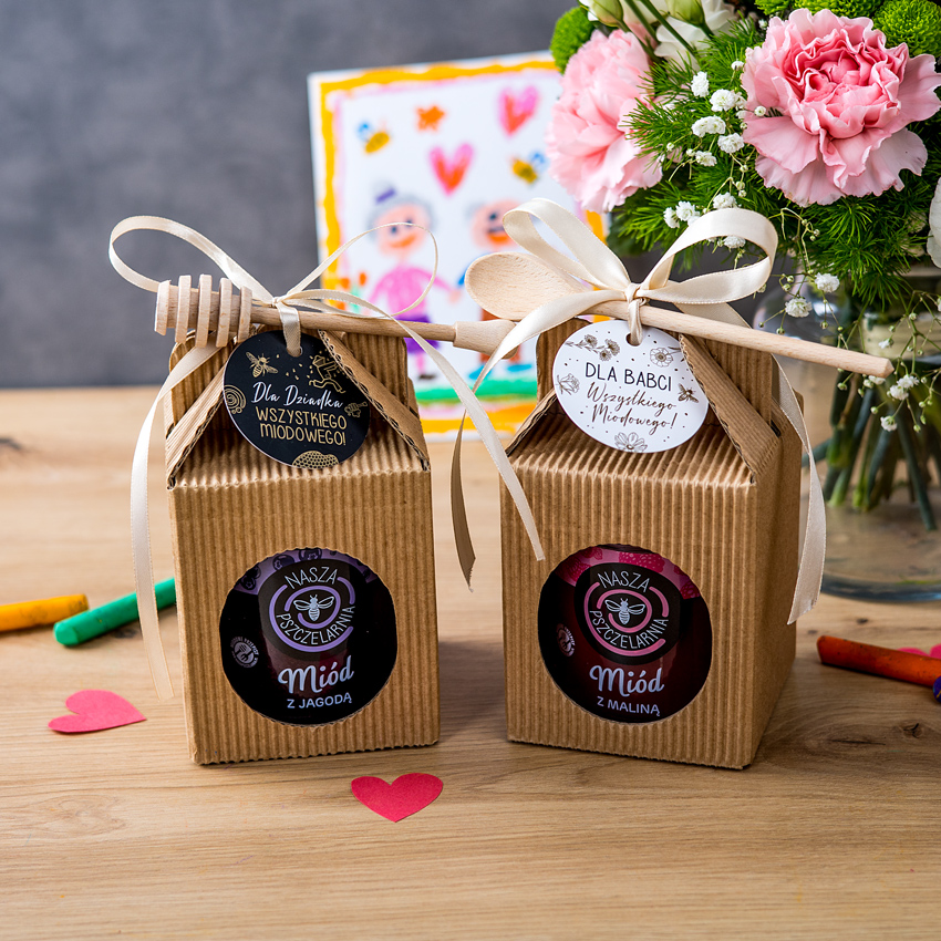 1 miód w kartoniku na Dzień Babci lub Dziadka