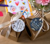 1 miód w kartoniku na Dzień Babci lub Dziadka