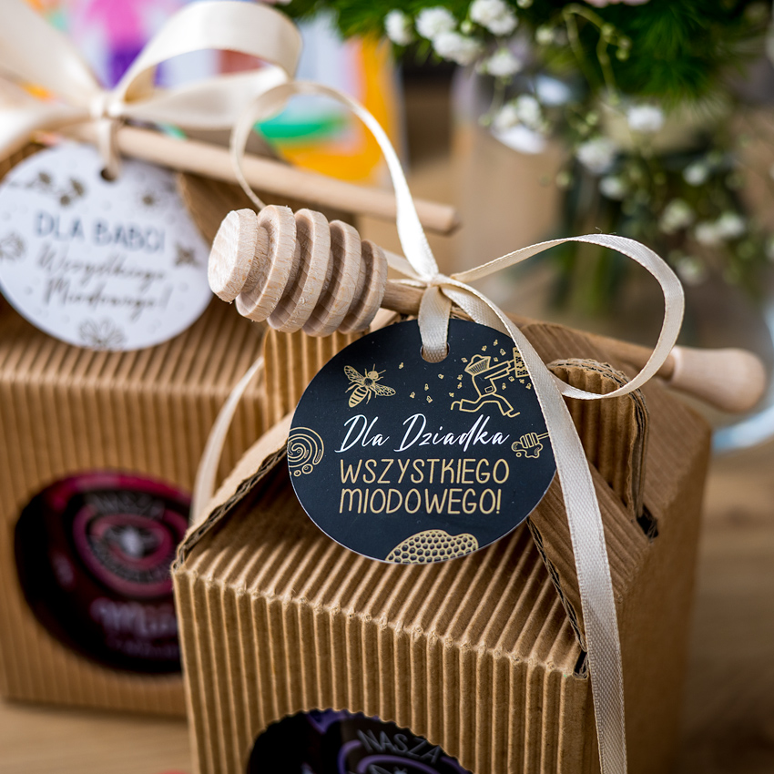 1 miód w kartoniku na Dzień Babci lub Dziadka