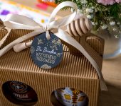 2 miody w kartoniku na Dzień Babci lub Dziadka z 1 znakiem zodiaku