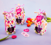 1 miód w kolorowym pudełku na Dzień Matki