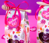 1 miód w kwiatowym pudełku na Walentynki