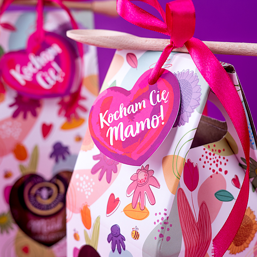 1 miód w kwiatowym pudełku na Walentynki