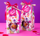 1 miód w kwiatowym pudełku na Walentynki z 1 znakiem zodiaku