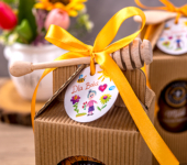 1 duży miód w kartoniku na Dzień Babci i Dziadka