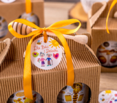 2 miody w kartoniku na Dzień Babci i Dziadka z 2 znakami zodiaku