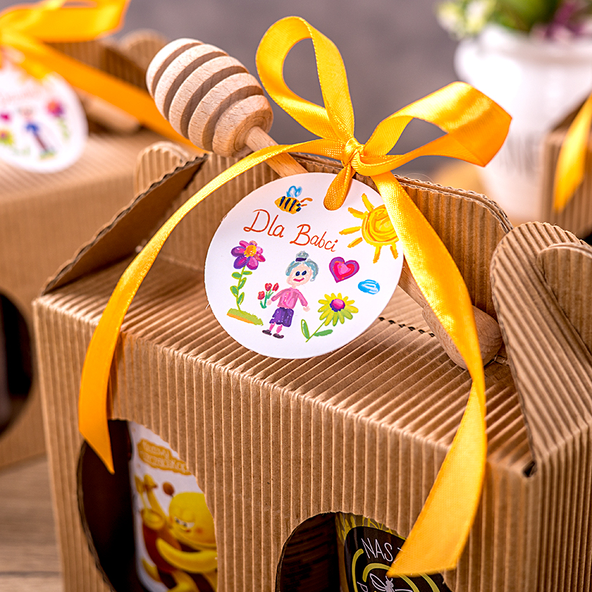 2 miody w kartoniku na Dzień Babci i Dziadka z 1 znakiem zodiaku