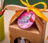 1 miód w kartoniku na Dzień Nauczyciela z 1 znakiem zodiaku