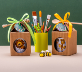 1 miód w kartoniku na Dzień Nauczyciela z 1 znakiem zodiaku