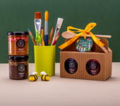 2 miodziki w kartoniku na koniec Roku Szkolnego