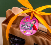 2 miodki w kartoniku na koniec Roku Szkolnego