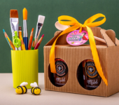 2 miody w kartoniku na Dzień Nauczyciela