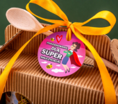 2 miody w kartoniku na Dzień Nauczyciela z 1 znakiem zodiaku