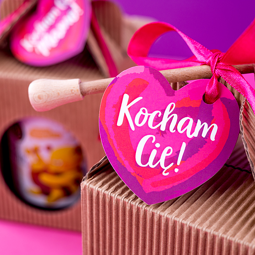 1 miód w kartoniku na Walentynki z 1 znakiem zodiaku