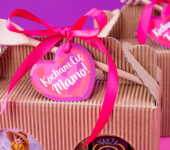 2 miody w kartoniku na Walentynki z 1 znakiem zodiaku