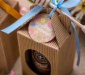 1 duży miód w kartoniku na każdą okazję (3 kolory)