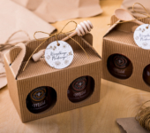 2 miody w kartoniku na każdą okazję (2 kolory)