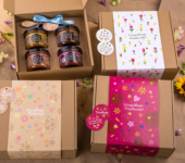 4 miodki w pudełku na Dzień Kobiet