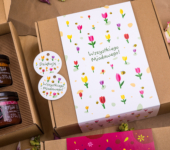 4 miodki w pudełku na Dzień Kobiet