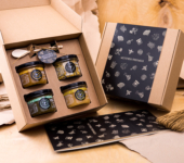 4 miodki w pudełku na każdą okazję (2 kolory)