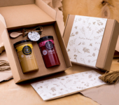 2 duże miody w pudełku na każdą okazję (2 kolory)