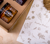 4 miodki w pudełku na każdą okazję (2 kolory)