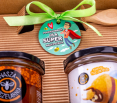 2 miody w pudełku na Dzień Nauczyciela z 1 znakiem zodiaku