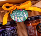 4 miodki w pudełku na koniec Roku Szkolnego