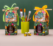 1 miód w kolorowym pudełku na Dzień Nauczyciela