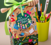 1 miód w kolorowym pudełku na Dzień Nauczyciela