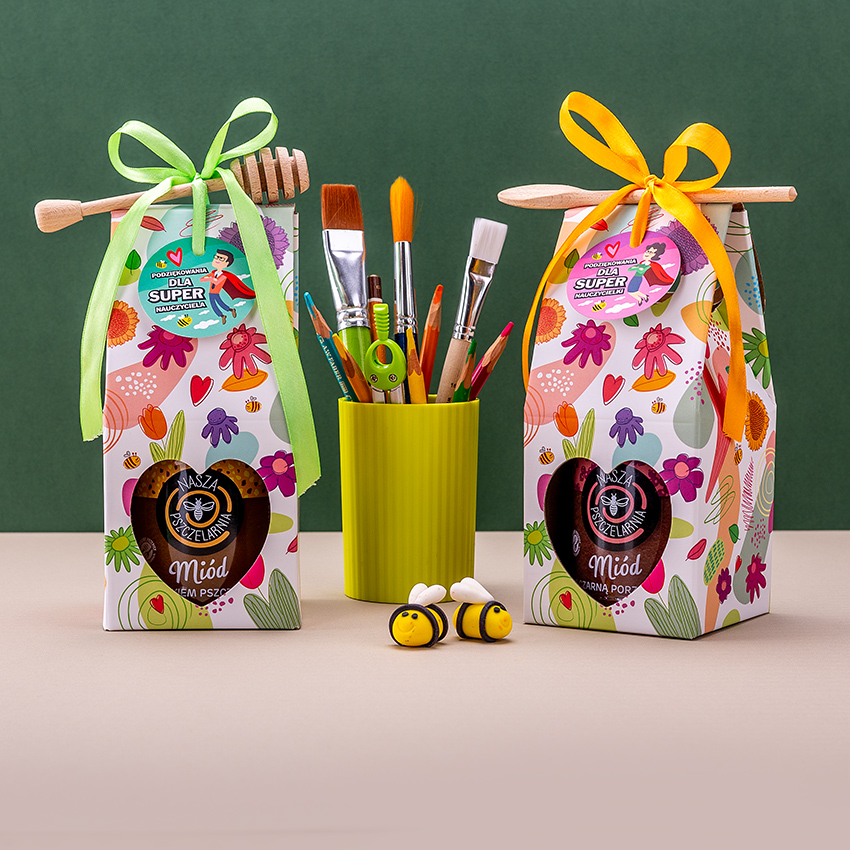 1 miód w kwiatowym pudełku na Dzień Nauczyciela