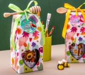 1 miód w kwiatowym pudełku na Dzień Nauczyciela z 1 znakiem zodiaku