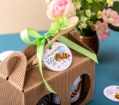 2 miody w kartoniku na urodziny ze znakami zodiaku